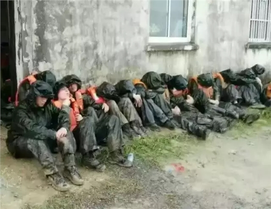 前线战士