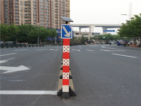太阳能警示桩CTJ-1B