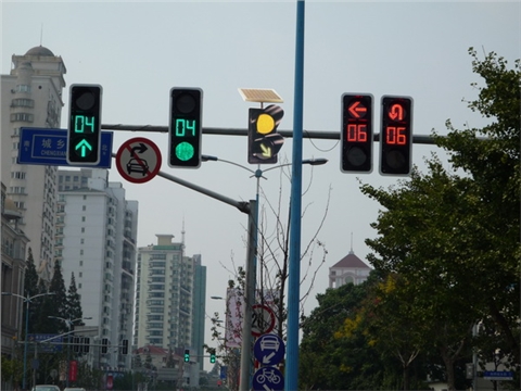 太阳能黄闪灯（带箭头）CTJ-3A