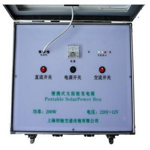 QF-300FDX便携式太阳能发电系统箱.jpg