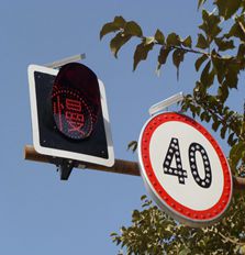 太阳能警示灯